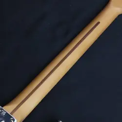 FENDER PLAYER II STRATOCASTER ROSEWOOD FINGERBOARD POLAR WHITE