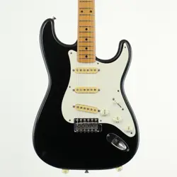 FENDER JAPAN ST57-500 BLACK 1990S ELECTRIC GUITAR