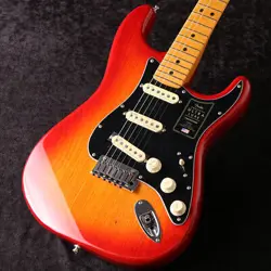STRATOCASTER MAPLE PLASMA