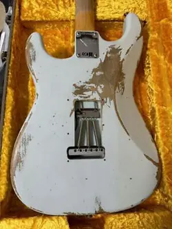 FENDER CUSTOMSHOP CUSTOM