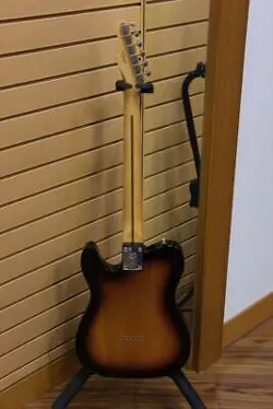 FENDER  PLAYER II TELECASTER   MAPLE FINGERBOARD   3 COLOR SUNBURST