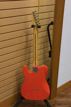 FENDER  PLAYER II TELECASTER HH  MAPLE FINGERBOARD   CORAL RED