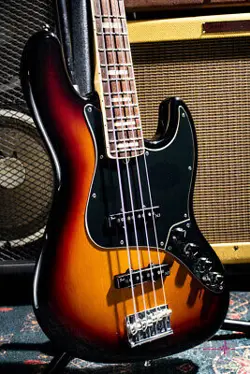 FENDER AMERICAN DELUXE JAZZ BASS N3 2009