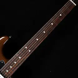 STRATOCASTER WALNUT