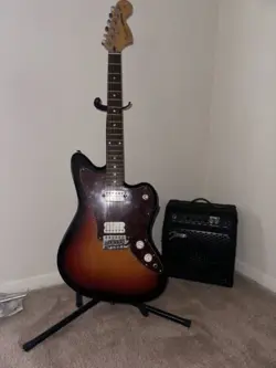 FENDER SQUIER JAGMASTER GUITAR