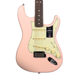 FENDER LIMITED EDITION AMERICAN PROFESSIONAL II STRATOCASTER®, ROSEWOOD