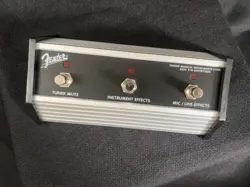 FENDER THREE BUTTON FOOTSWITCH