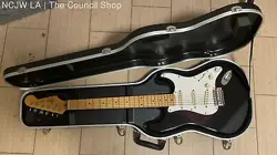 GUITAR CASE UNTESTED