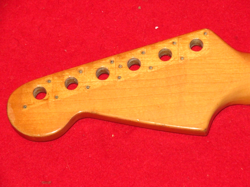 LEAD II NECK