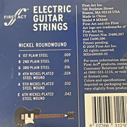 CLIP ON GUITAR TUNER D'ADDARIO   TWO SETS OF ELECTRIC GUITAR STRINGS FENDER