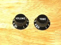 1980 BLACK STRATOCASTER