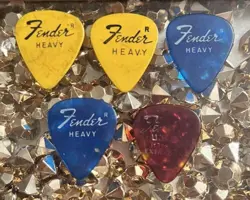 VINTAGE FENDER GUITAR PICKS LOT OF 5 CELLULOID