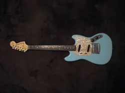 FENDER JAPAN TRADNL II 60S MUSTANG RW DNB