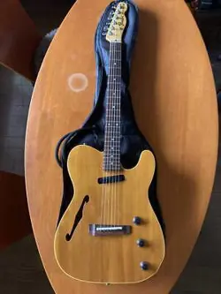 FENDER JAPAN TLAC-100