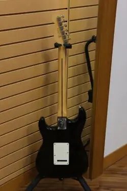 FENDER PLAYER II STRATOCASTER HSS  MAPLE FINGERBOARD   BLACK