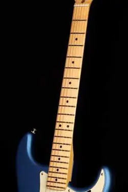 FENDER AMERICAN PERFORMER STRATOCASTER  SATIN LAKE PLACID BLUE
