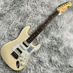 FENDER MADE IN JAPAN HYBRID II 2024 COLLECTION STRATOCASTER HSH OLYMPIC PEARL