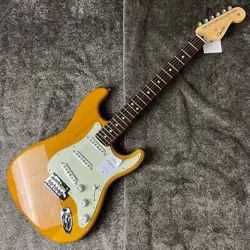 STRATOCASTER RW MADE