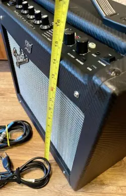 FENDER DSP MUSTANG