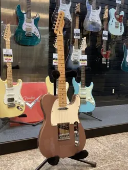 FENDER FENDER LIMITED PLAYER TELECASTER BURGUNDAY MIST METALLIC ELECTRIC GUITAR