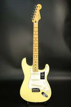 FENDER PLAYER II STRATOCASTER MAPLE HIALEAH YELLOW