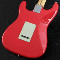 FENDER MADE IN JAPAN HYBRID II STRATOCASTER ROSEWOOD FINGERBOARD MODENA RED