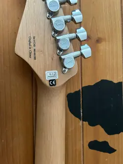 FENDER SQUIER STRATOCASTER GUITAR NECK ROSEWOOD FRETBOARD W/TUNERS