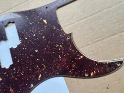PICKGUARD BASS CELLULOID