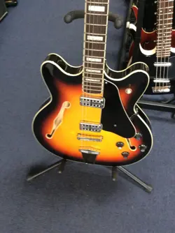 FENDER CORONADO II ELECTRIC GUITAR