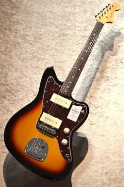 FENDER MADE IN JAPAN TRADITIONAL 60S JAZZMASTER  3 COLOR SUNBURST   JD23032165