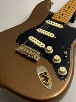 MARS STRATOCASTER USED