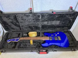 2000 SQUIER BY FENDER STAGEMASTER-7 STANDARD SERIES ELECTRIC GUITAR