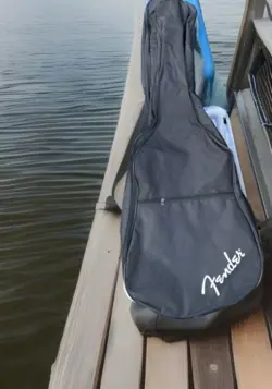 FENDER GIG BAG SOFT CASE FOR ACOUSTIC ELECTRIC GUITARS BLACK NYLON STRAPS POCKET