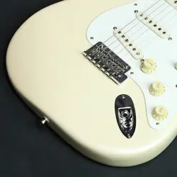 BREWSTER STRATOCASTER MAPLE
