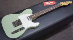 FENDER  PLAYER II TELECASTER SLAB ROSEWOOD FINGERBOARD    BIRCH GREEN