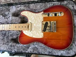 FENDER AMERICAN ELITE TELECASTER 2016 (EXCELLENT)