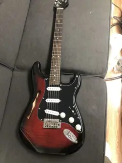THINLINE STRATOCASTER REPLICA