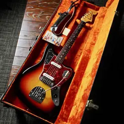 FENDER 1964 JAGUAR 3-COLOR SUNBURST