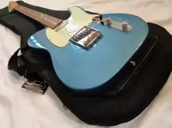 2019 FENDER VINTERA 60'S TELECASTER MODIFIED GUITAR PAU FERRO LAKE PLACID BLUE