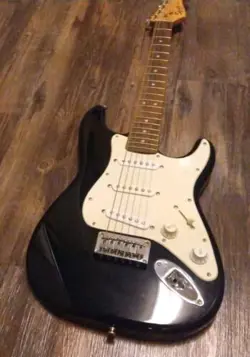 SQUIER BY FENDER BLACK MINI STRAT GUITAR