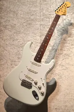FENDER FSR COLLECTION MADE IN JAPAN TRADITIONAL LATE 60S STRATOCASTER  OLYMPIC