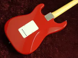 STRATOCASTER RW DAKOTA