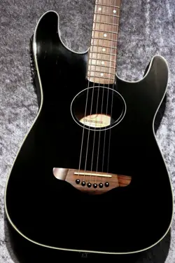 FENDER STRATACOUSTIC USED NATURAL W/SOFT CASE