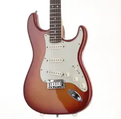 DELUXE STRATOCASTER R/ASH