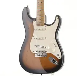 USED FENDER / AMERICAN VINTAGE 57 STRATOCASTER 2 COLOR SUNBURST 1990