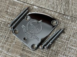 STRATOCASTER GUITAR DELUXE