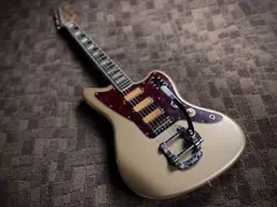 JAZZMASTER ACTUAL