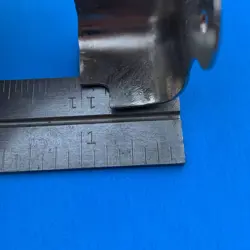 CORNER PROTECTORS W/SCREWS