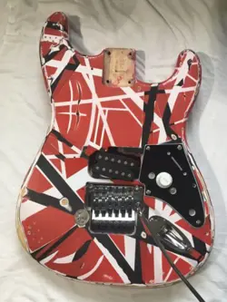 FENDER STRATOCASTER BODY LOADED EVH STRIPES.