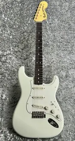 FENDER FSR MADE IN JAPAN TRADITIONAL II LATE 60S STRATOCASTER  OLYMPIC WHITE